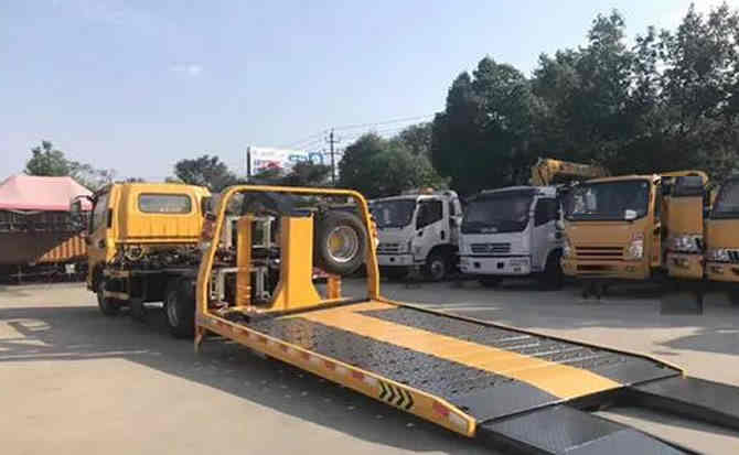 蒲县汽车中途维修案例
